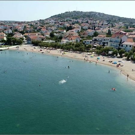 Beach Apartment Kate With Sea View, Balcony And Parking, Murter, Dalmatia Εξωτερικό φωτογραφία