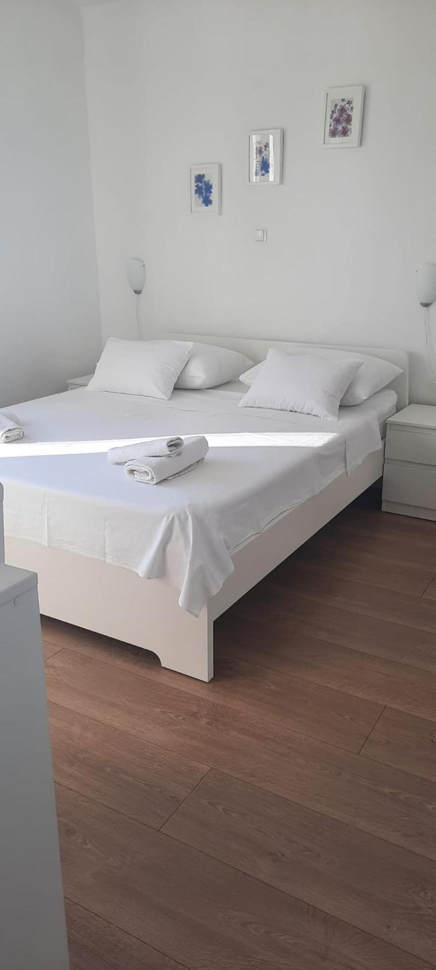 Beach Apartment Kate With Sea View, Balcony And Parking, Murter, Dalmatia Εξωτερικό φωτογραφία